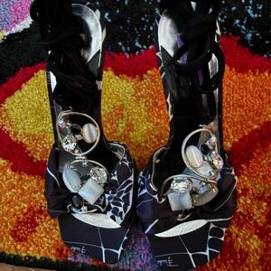 Emilio Pucci Elegant Black and Silver Women's Heels